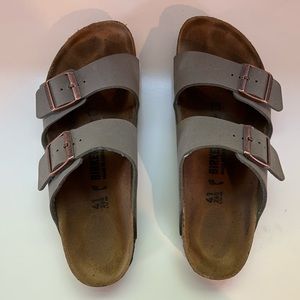 Birkenstock Women’s Arizona Sandal - Stone Size 41